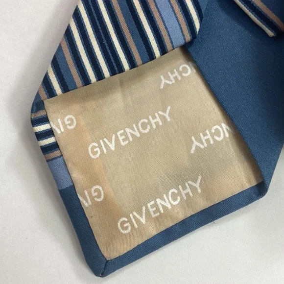 Vintage Givenchy Gentleman Paris neck tie - Picture 3 of 6